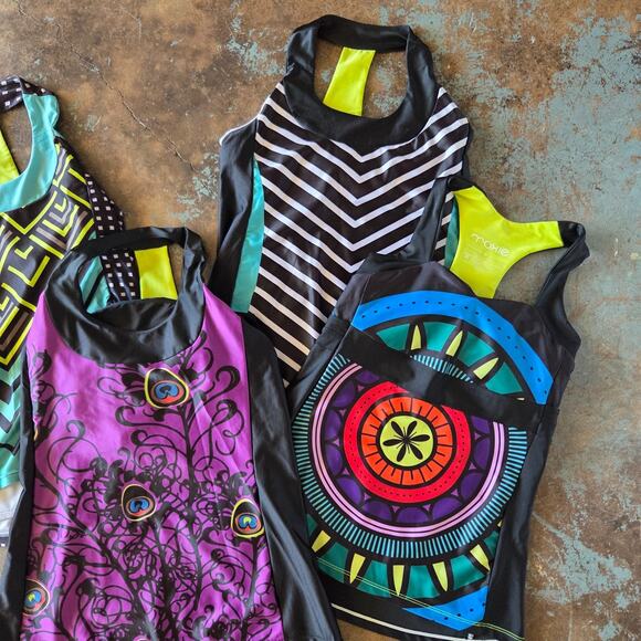 Moxie Cycling Jerseys Womens Lot of 3 SizeS M Pullover Jerseys Tanks Pockets - Picture 4 of 7